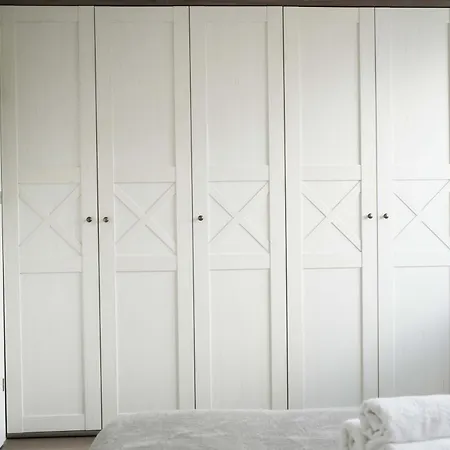 Mieszkanie Chrzanowska Apartment *